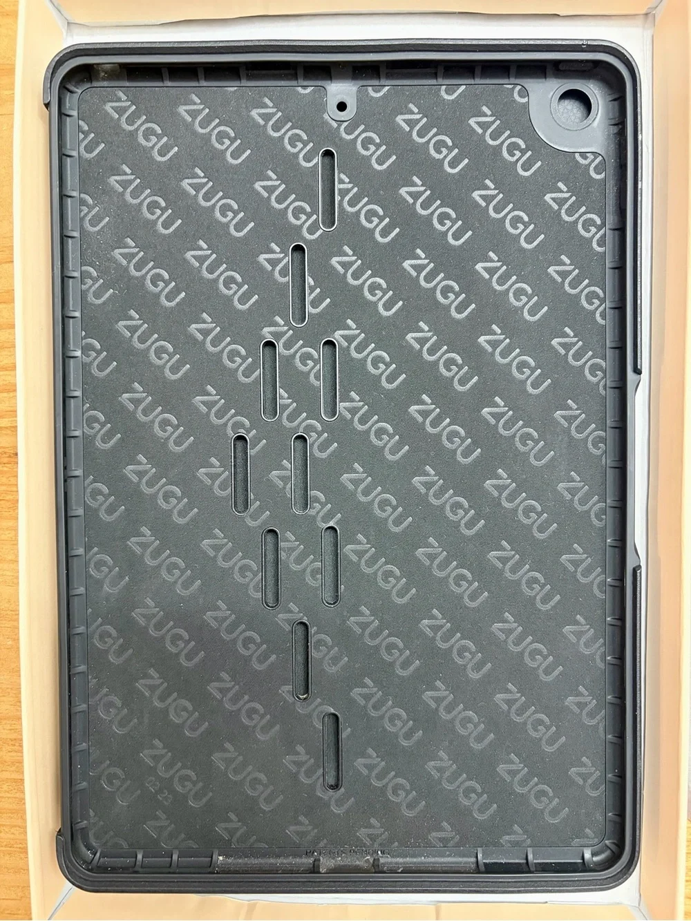 Black iPad Zugu case